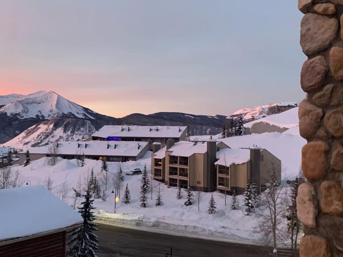 Studio 565 Perfect Location With Pool And Hot Tub Crested Butte Extérieur photo