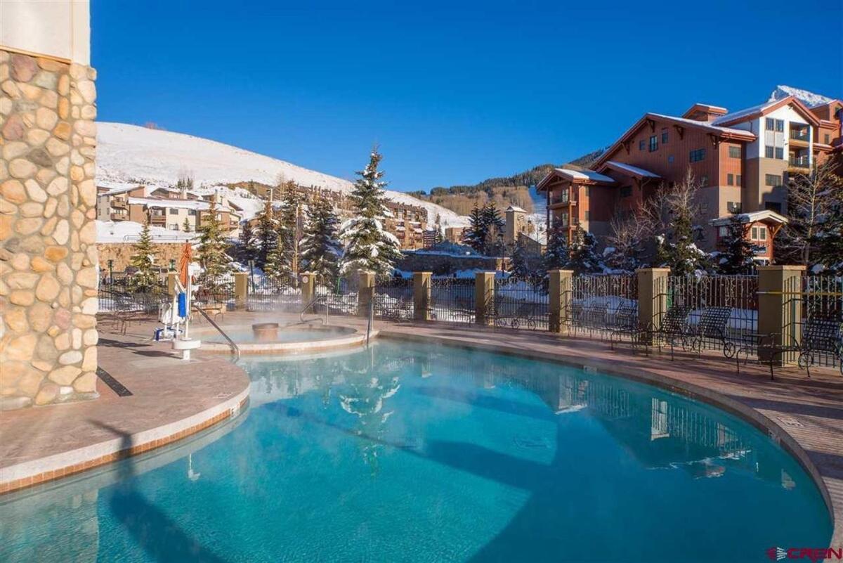 Studio 565 Perfect Location With Pool And Hot Tub Crested Butte Extérieur photo